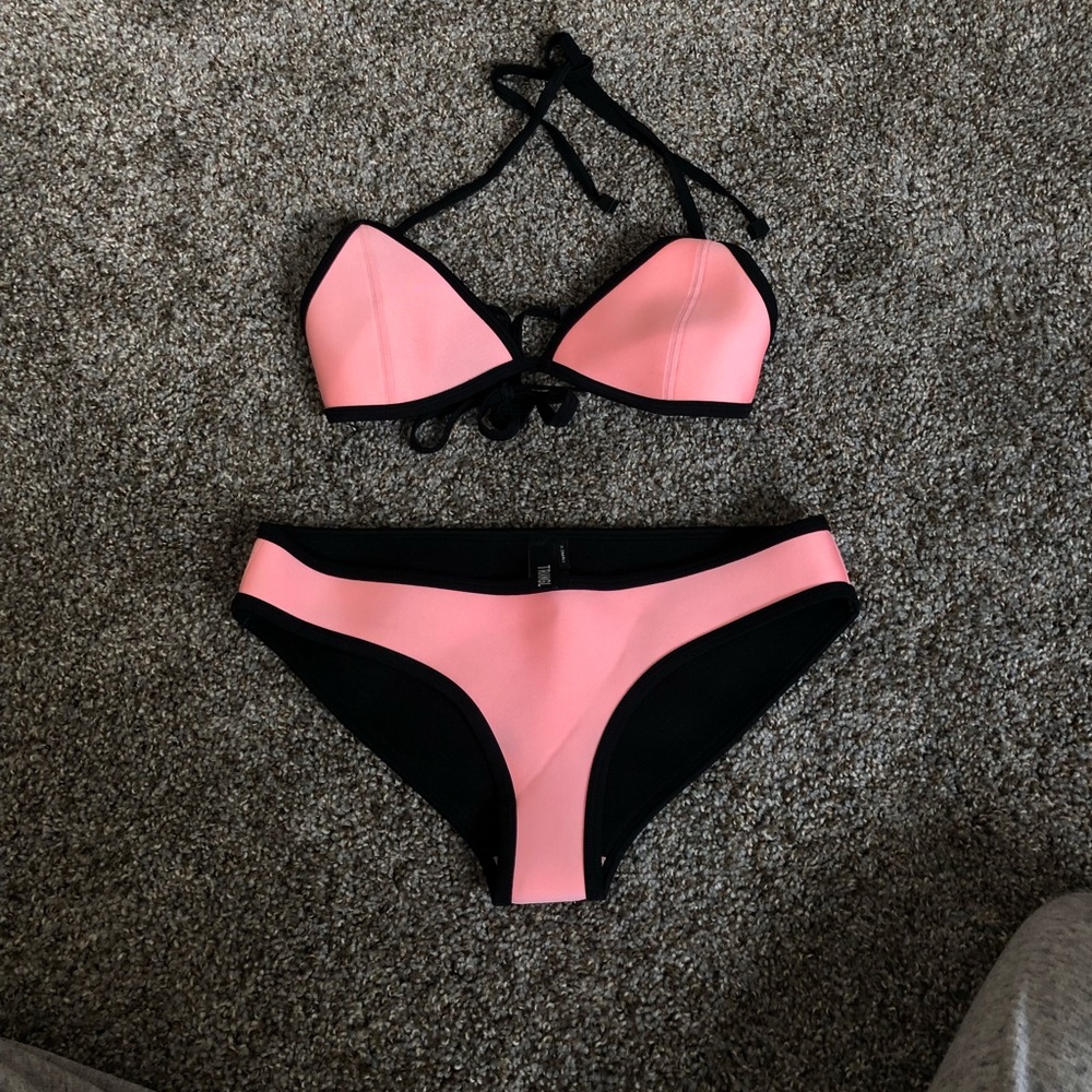 Triangl Bikini